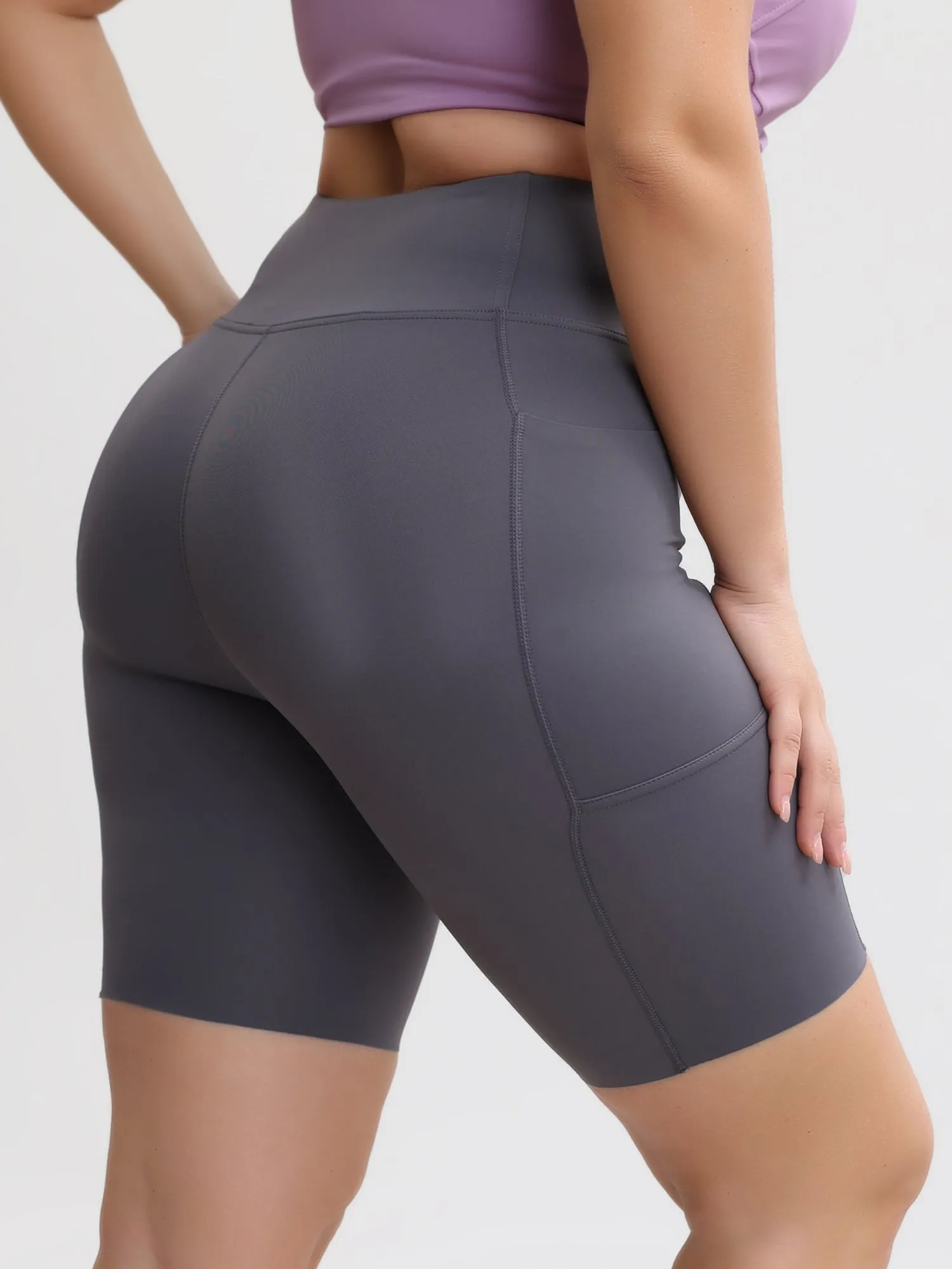 Midsize High-Waisted Nude Sports Shorts with Pockets